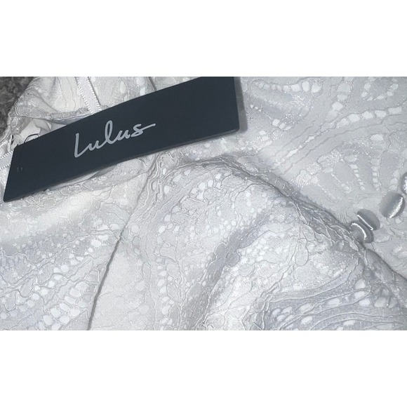 Lulus white plunge dress sz l lace tiered elegant avant garde castal nwt - Picture 4 of 11